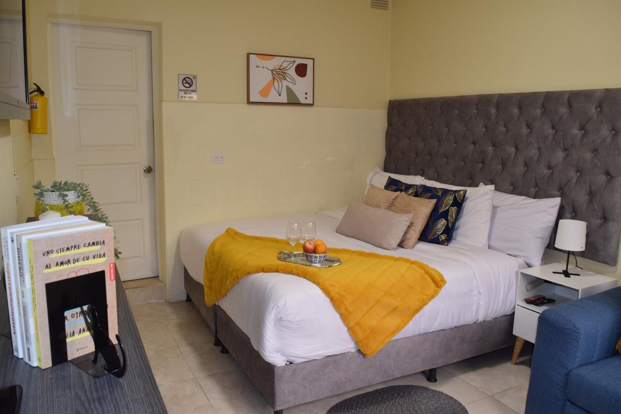Apartamento Aptostudio Pequeno Y Exterior 2 Hab En Santa Lucia